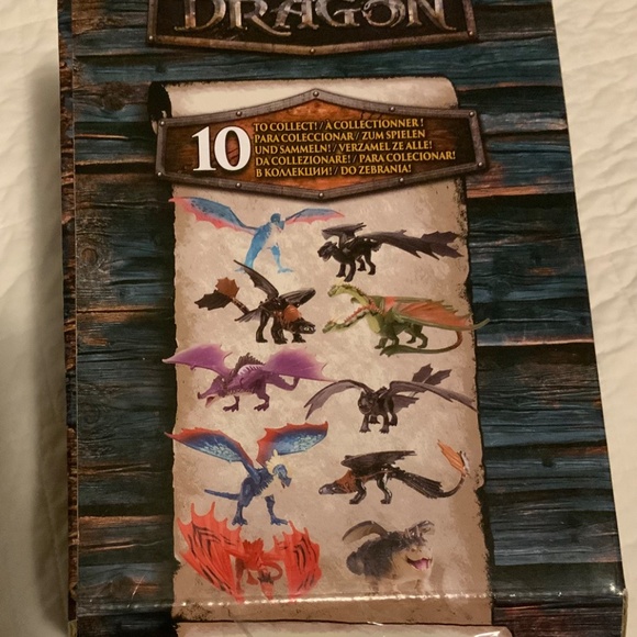 How to train your dragon book of dragons display box - Picture 2 of 6